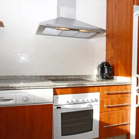 Apartament Ref 1 Spacious Sea View