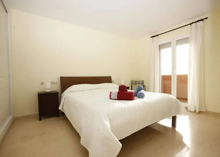 Ref 1 Spacious Sea View * Marbella