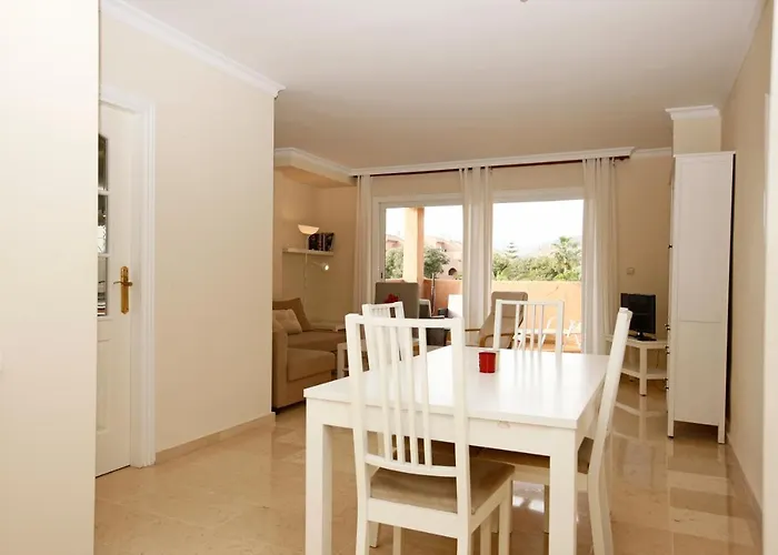 Ref 1 Spacious Sea View